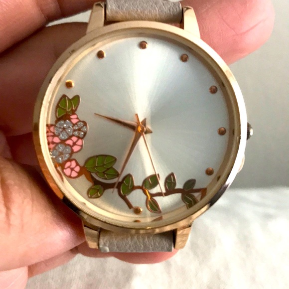 Ann Taylor Factory Floral Watch - Picture 7 of 16